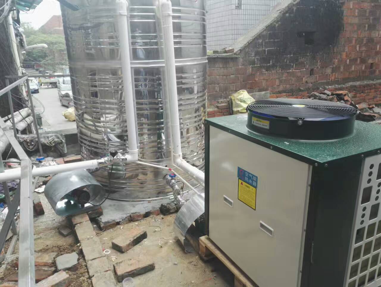 mmexport1498548810498